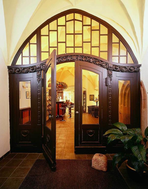 Hotel Wilder Mann Аннаберг-Бухгольц Экстерьер фото